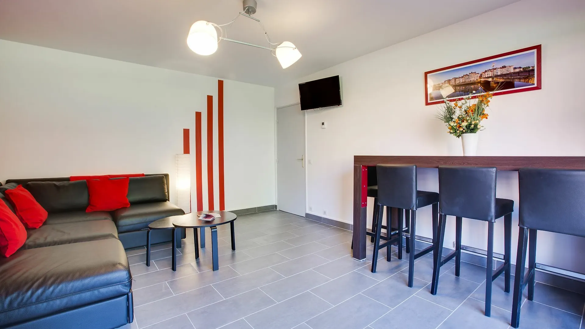 Le Super Prive: T2 Refait A Neuf Avec Parking Apartment Biarritz 0*,  France